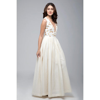 S & V designs Yellow Embroidered Floor Length Sleeveless Gown with Jacket (Set of 2)