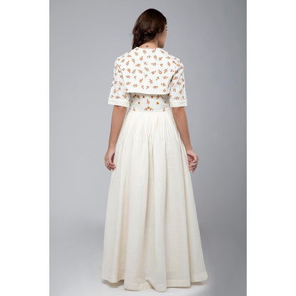 S & V designs Yellow Embroidered Floor Length Sleeveless Gown with Jacket (Set of 2)