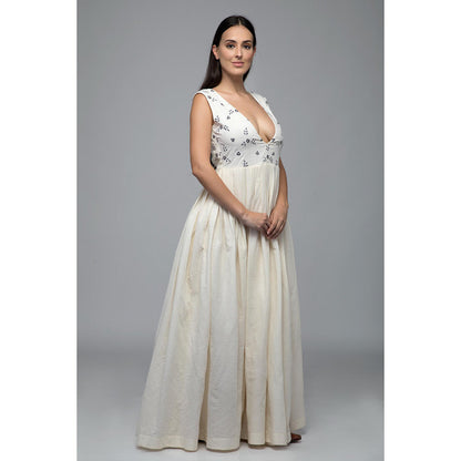 S & V designs Blue Embroidered Floor Length Sleeveless Gown with Jacket (Set of 2)
