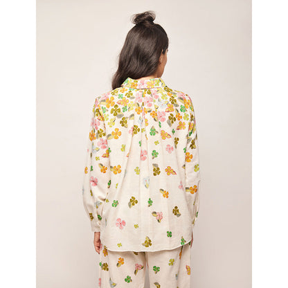 Swati Vijaivargie White Fleur Descending Flowers Shirt
