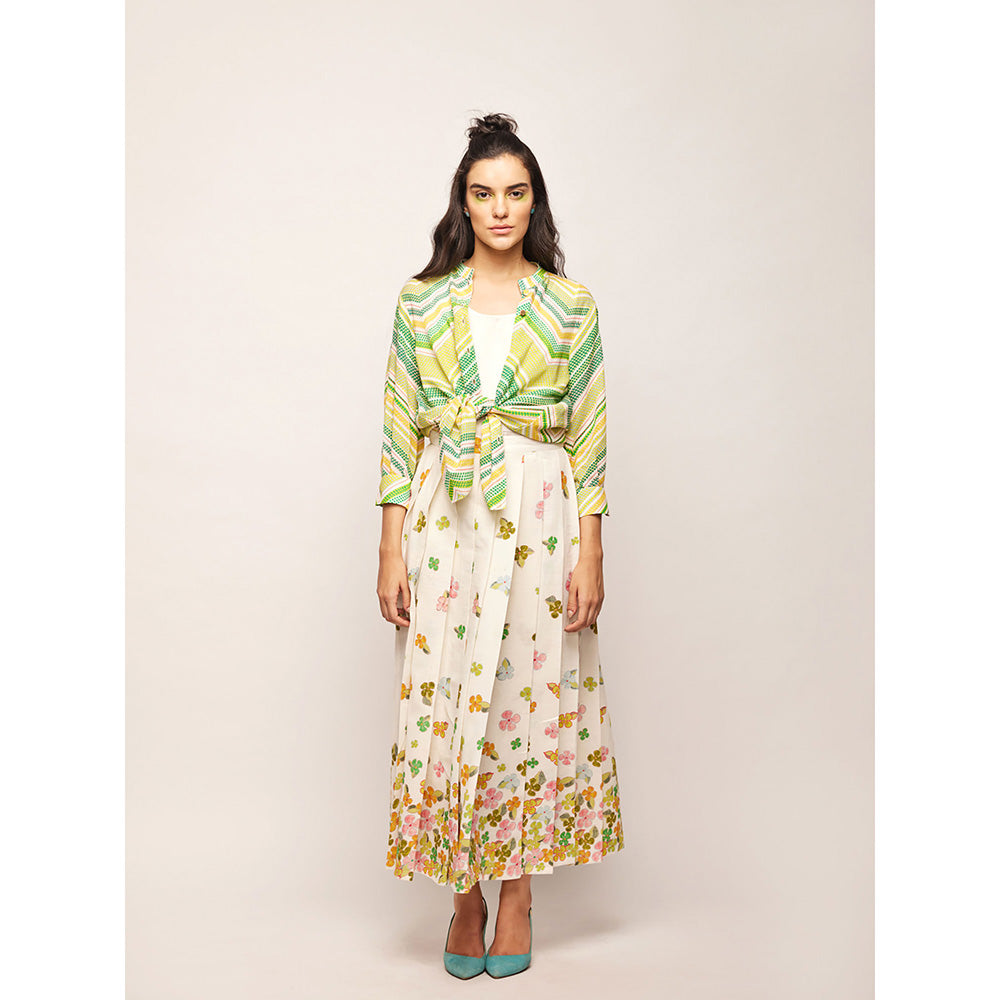 Swati Vijaivargie White Fleur Pleated Skirt