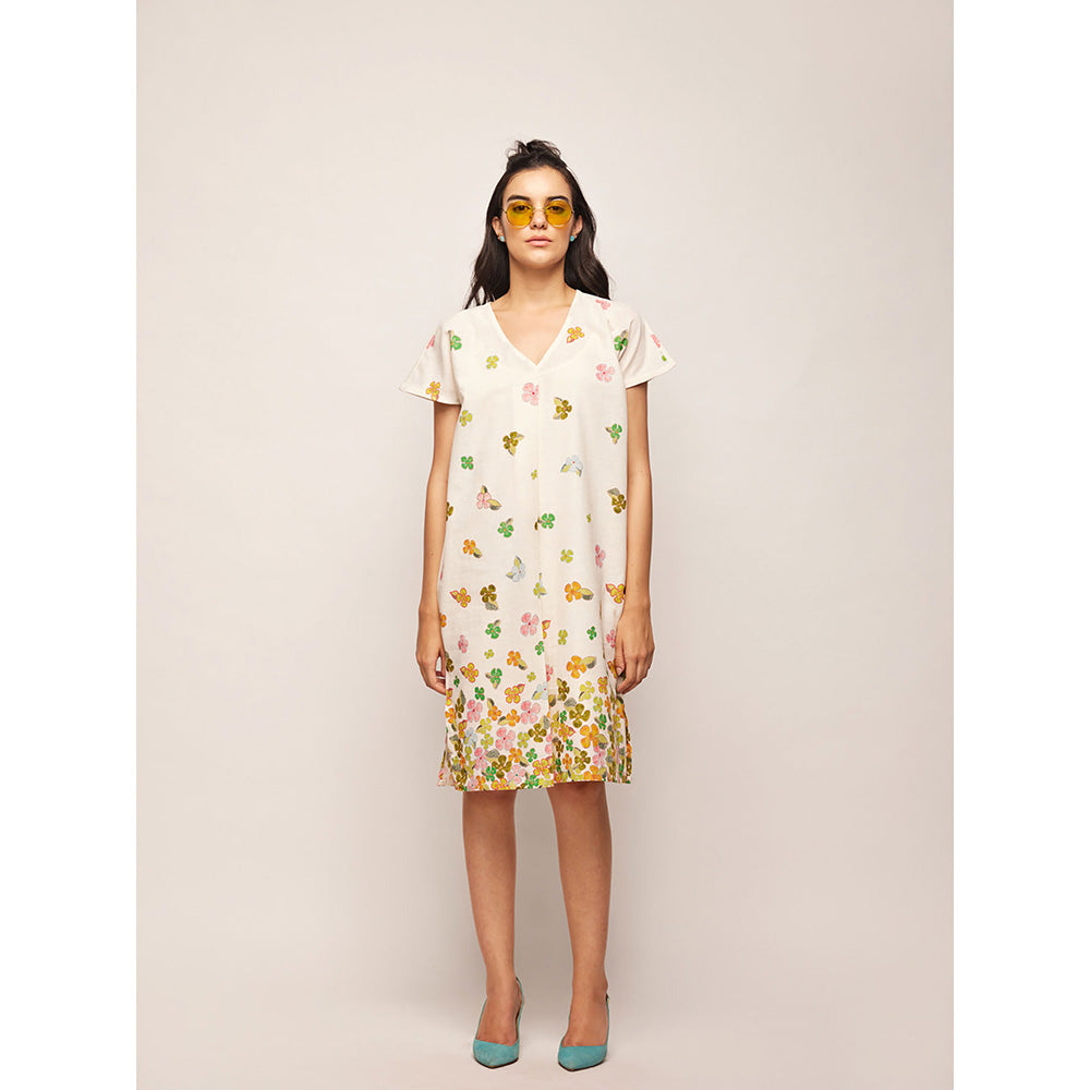 Swati Vijaivargie White Fleur Antifit Dress