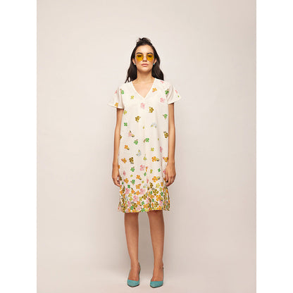 Swati Vijaivargie White Fleur Antifit Dress
