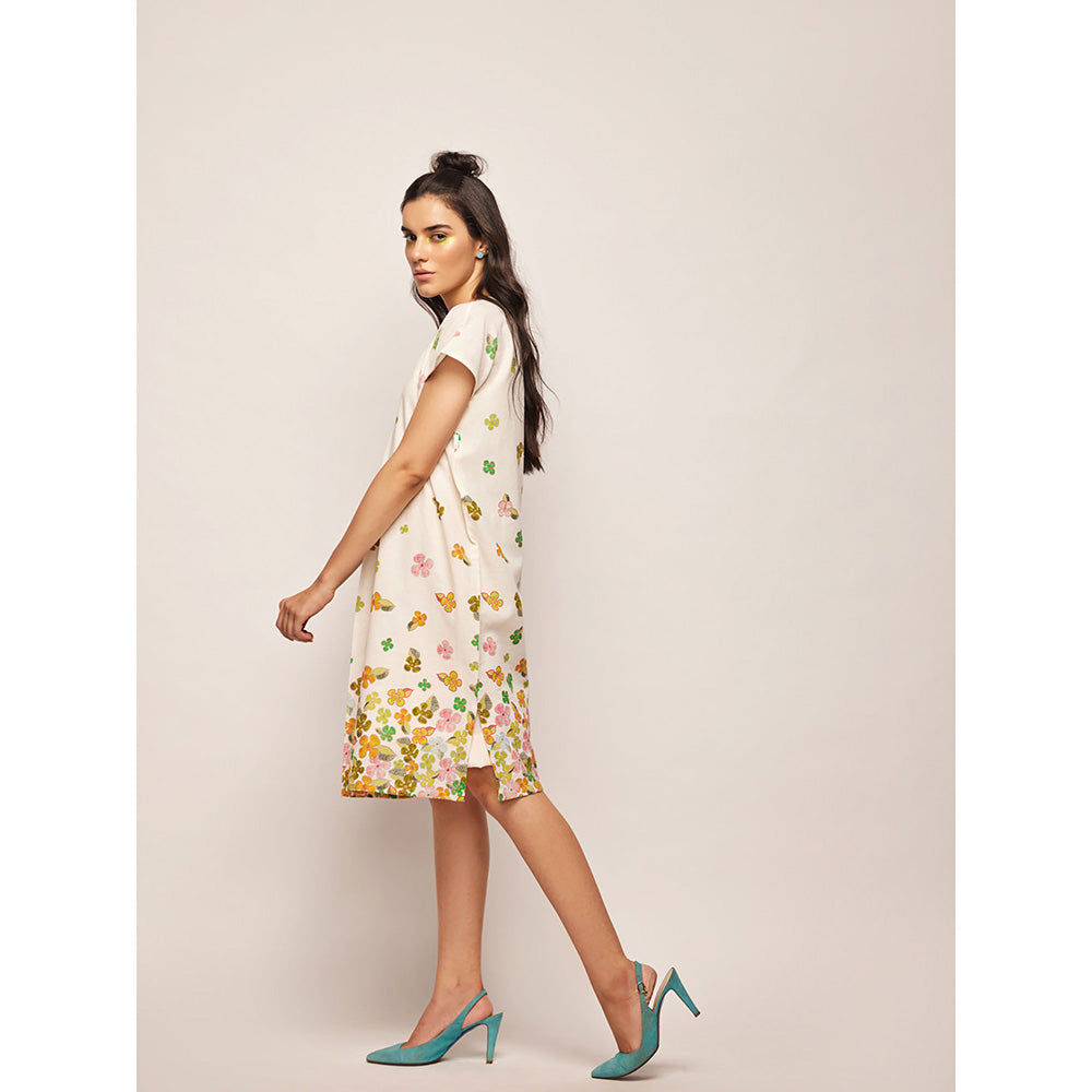 Swati Vijaivargie White Fleur Antifit Dress