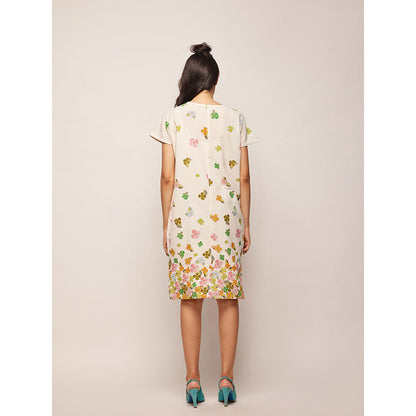 Swati Vijaivargie White Fleur Antifit Dress