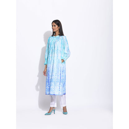 Swati Vijaivargie Blue And Purple Ombre Shibori Kurta