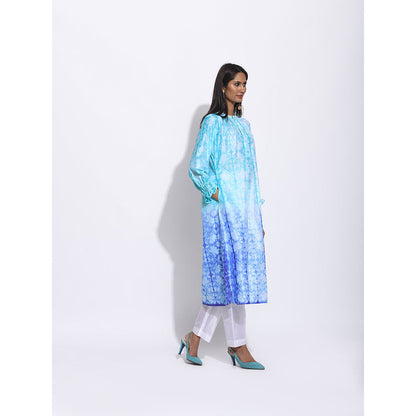 Swati Vijaivargie Blue And Purple Ombre Shibori Kurta