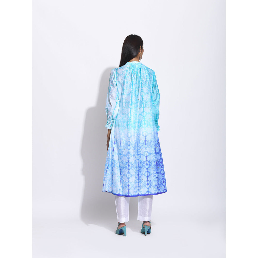 Swati Vijaivargie Blue And Purple Ombre Shibori Kurta