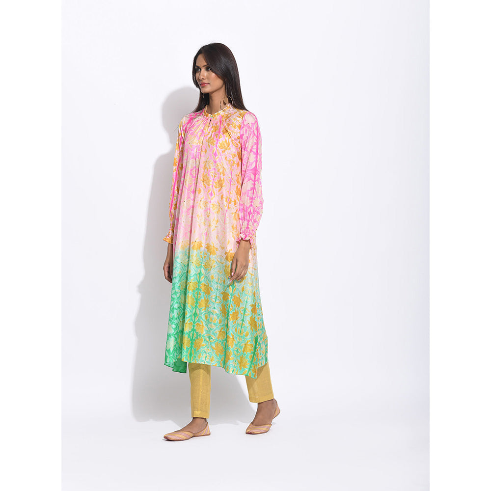Swati Vijaivargie Pink And Green Shibori Kurta