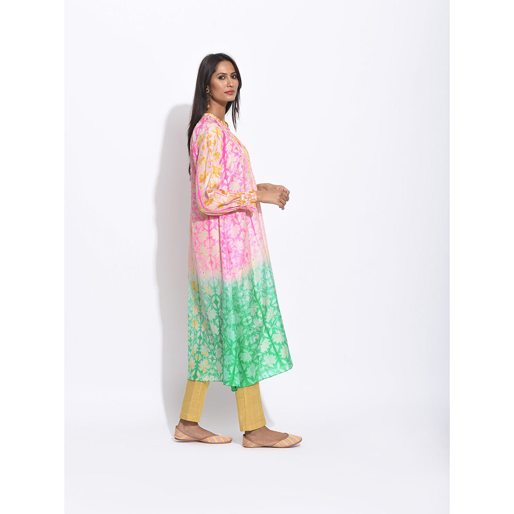 Swati Vijaivargie Pink And Green Shibori Kurta