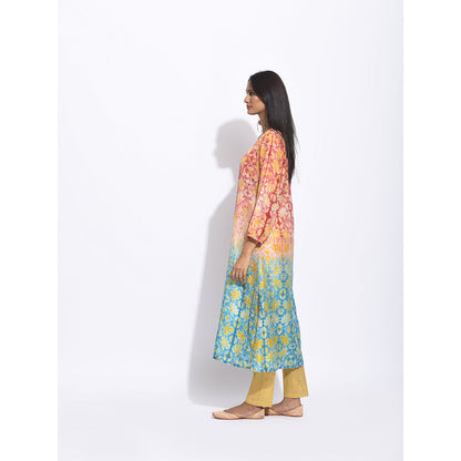 Swati Vijaivargie Maroon And Teal Flower Shibori Kurta