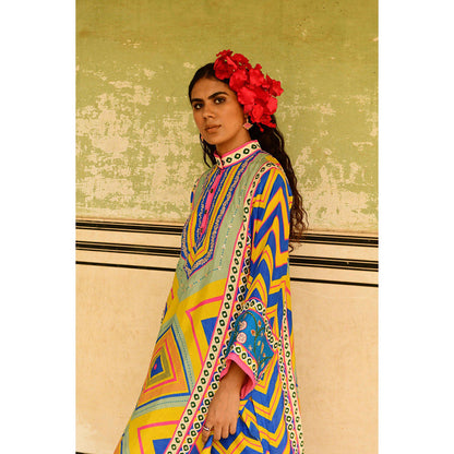 Swati Vijaivargie Multi Jumki Kurta & Pant (Set of 2)