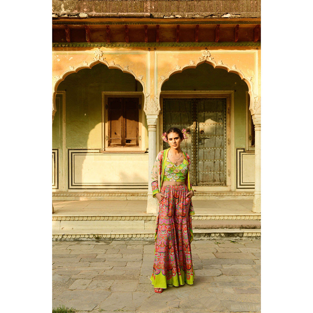 Swati Vijaivargie Lata Crop Top