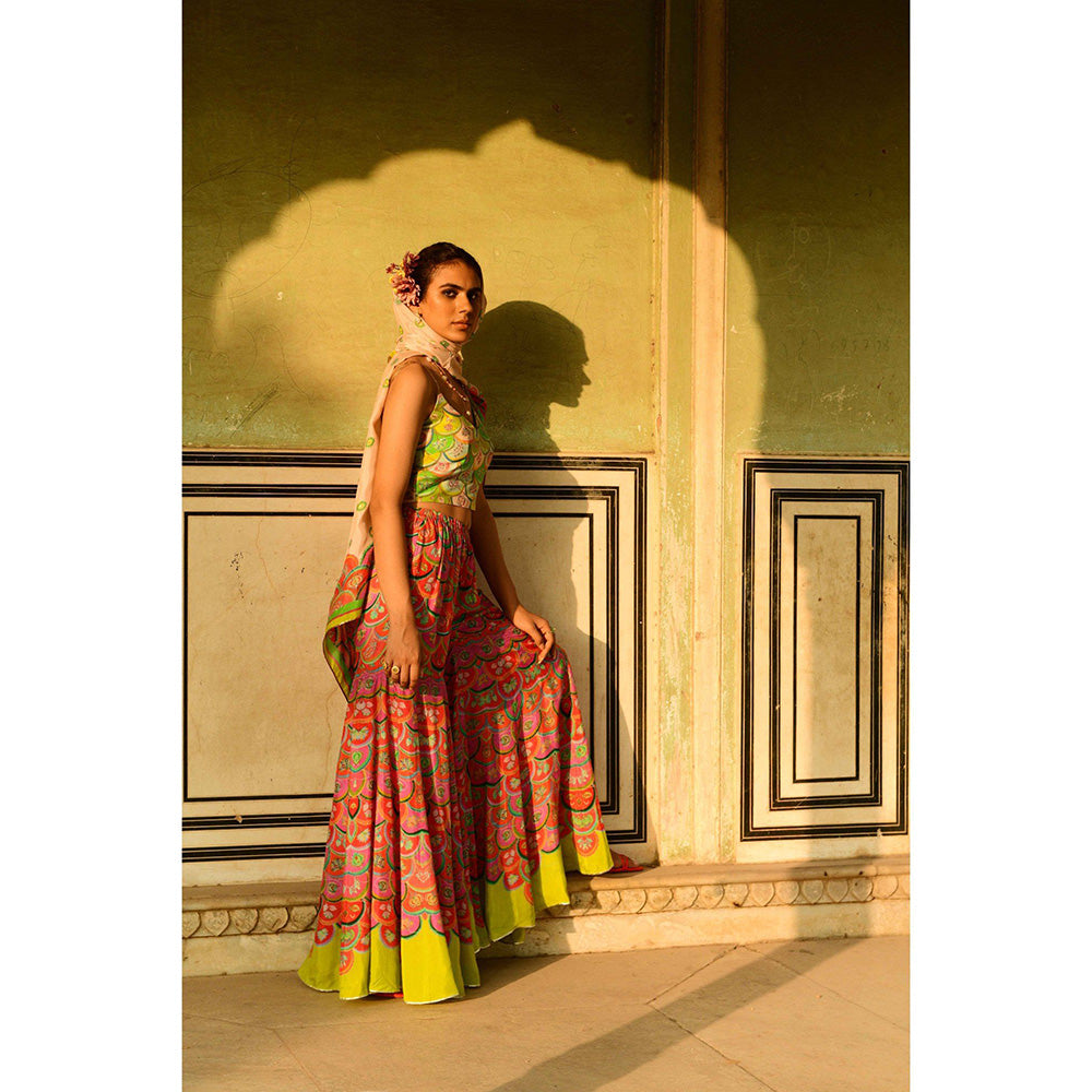 Swati Vijaivargie Lata Crop Top