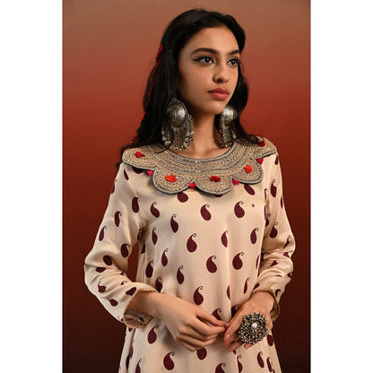 Swati Vijaivargie Paisley Sarika Kurta & Sharara (Set of 2)