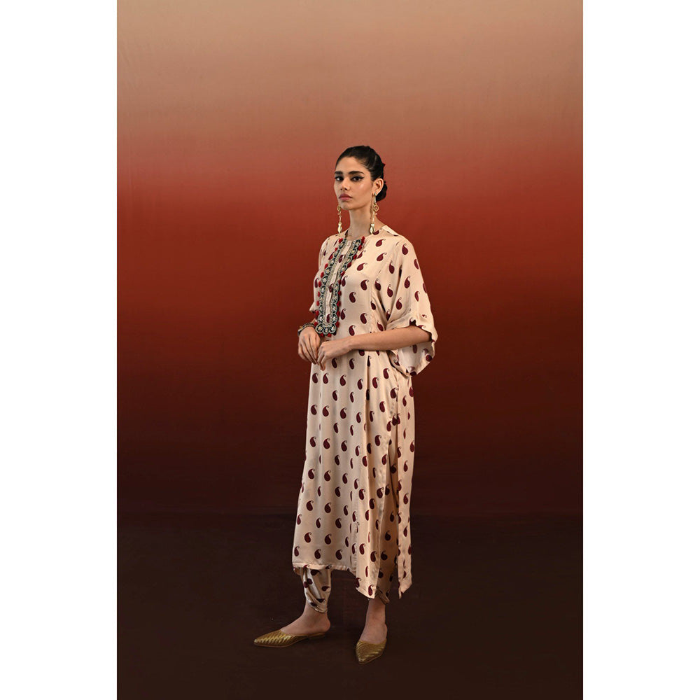 Swati Vijaivargie Paisley Chameli Kaftan Kurta & Dhoti (Set of 2)