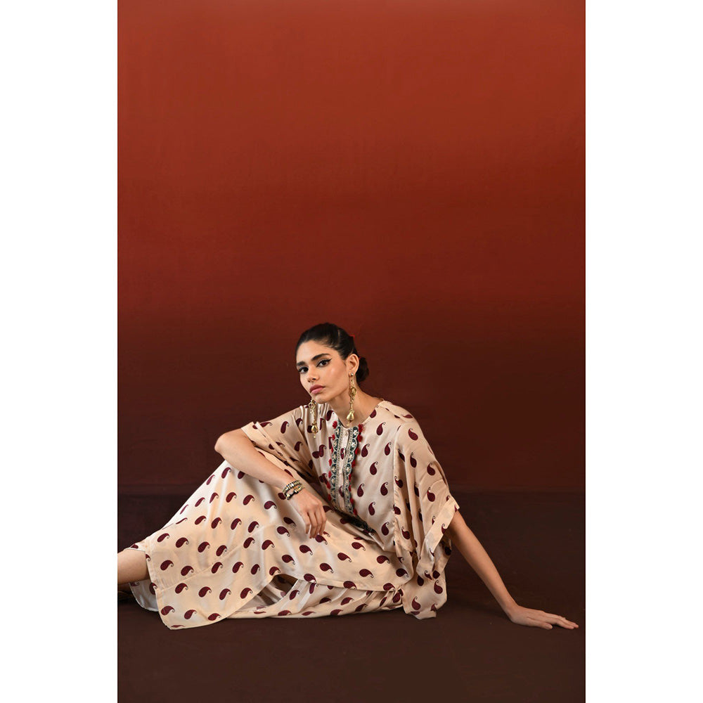 Swati Vijaivargie Paisley Chameli Kaftan Kurta & Dhoti (Set of 2)