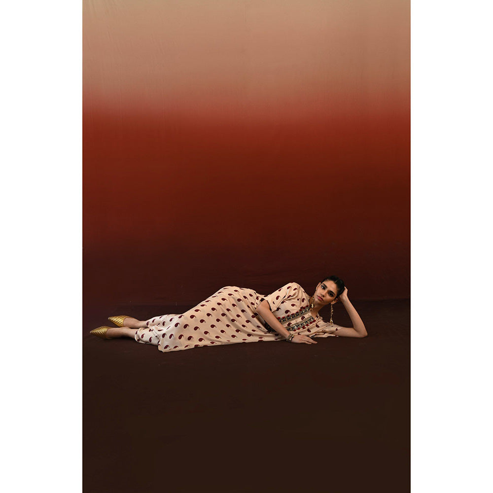 Swati Vijaivargie Paisley Chameli Kaftan Kurta & Dhoti (Set of 2)