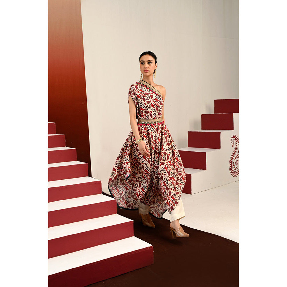 Swati Vijaivargie Paisley Kamini Kurta with Pant & Belt (Set of 3)