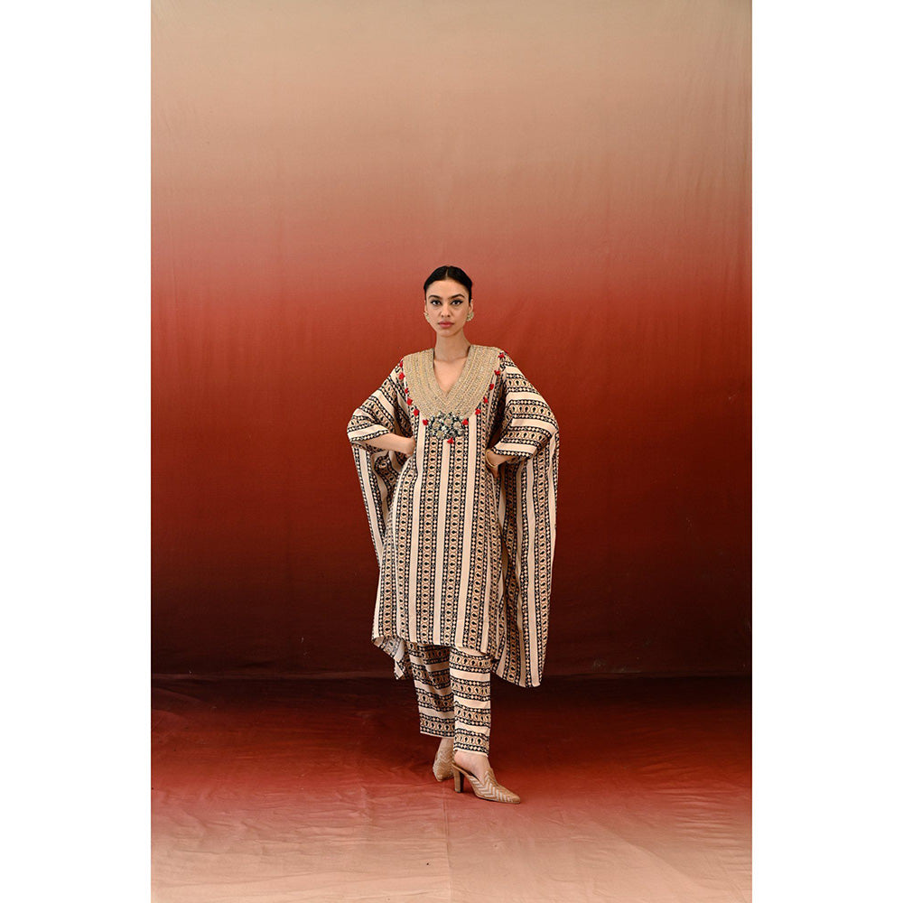 Swati Vijaivargie Printed Tarang Kaftan Kurta & Pant (Set of 2)
