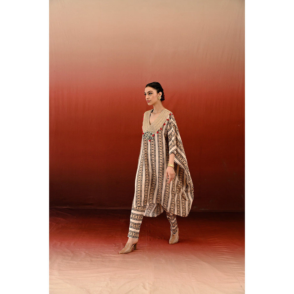 Swati Vijaivargie Printed Tarang Kaftan Kurta & Pant (Set of 2)