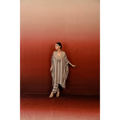 Swati Vijaivargie Printed Tarang Kaftan Kurta & Pant (Set of 2)