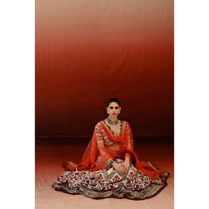 Swati Vijaivargie Paisley Tammana Blouse with Skirt & Dupatta (Set of 3)