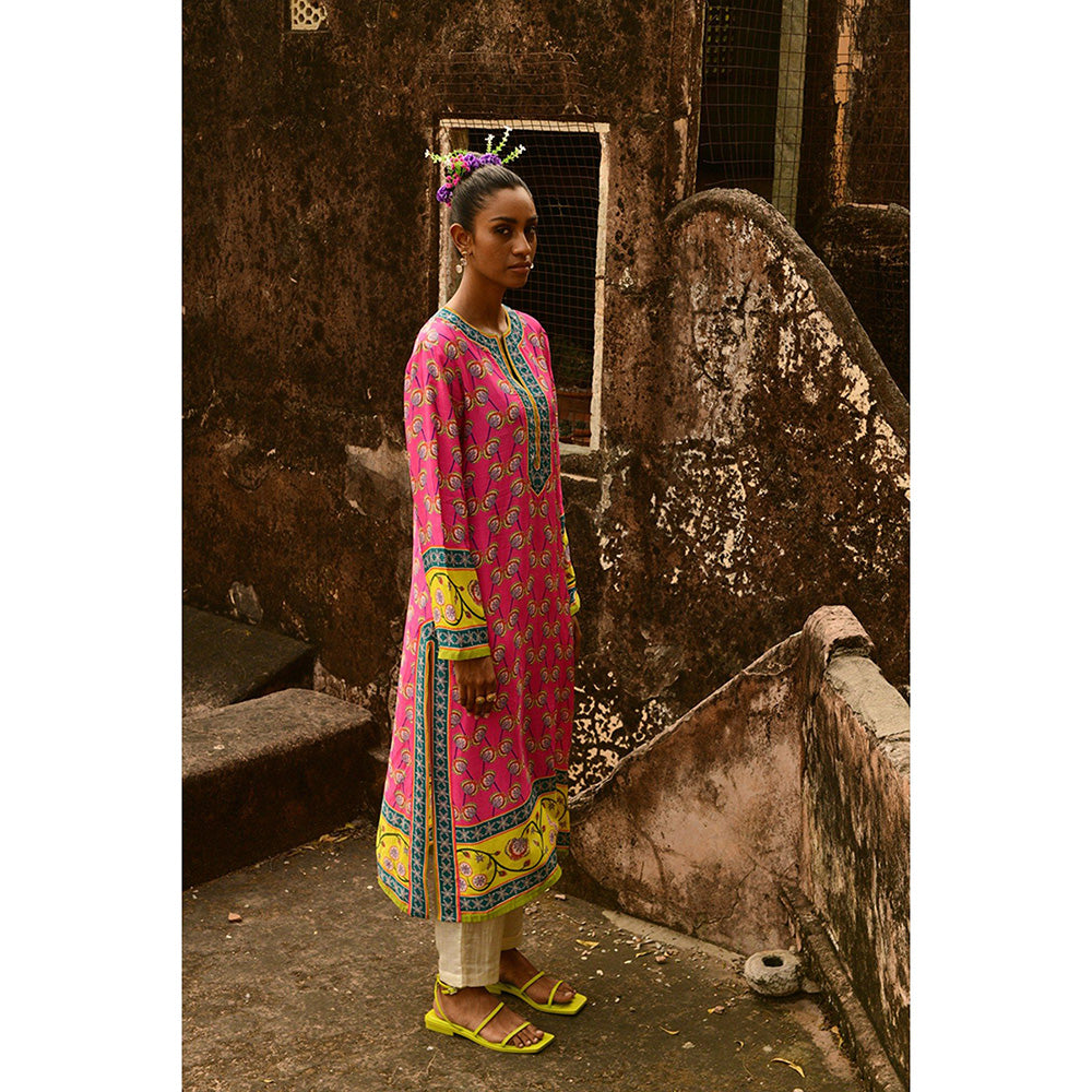 Swati Vijaivargie Palak Kurta & Pant (Set of 2)