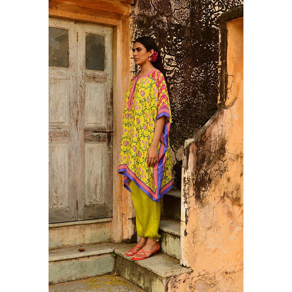 Swati Vijaivargie Ragini Kaftan & Pant (Set of 2)