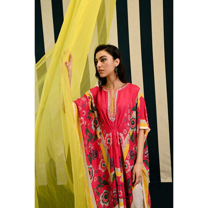 Swati Vijaivargie Gulmohar Rasika Kaftan & Pant (Set of 2)
