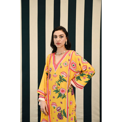 Swati Vijaivargie Gulmohar Jhumki Kurta & Pant with Stole (Set of 3)