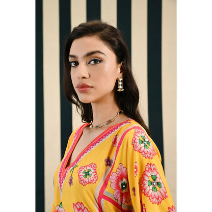 Swati Vijaivargie Gulmohar Jhumki Kurta & Pant with Stole (Set of 3)