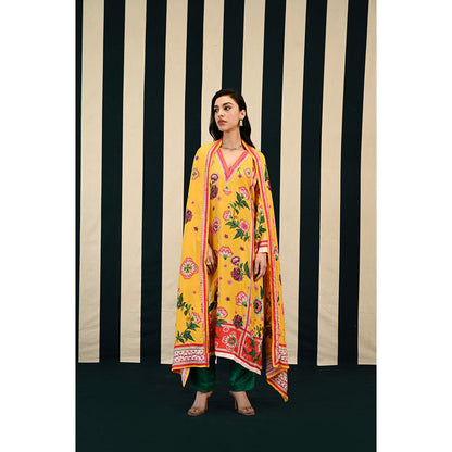 Swati Vijaivargie Gulmohar Jhumki Kurta & Pant with Stole (Set of 3)