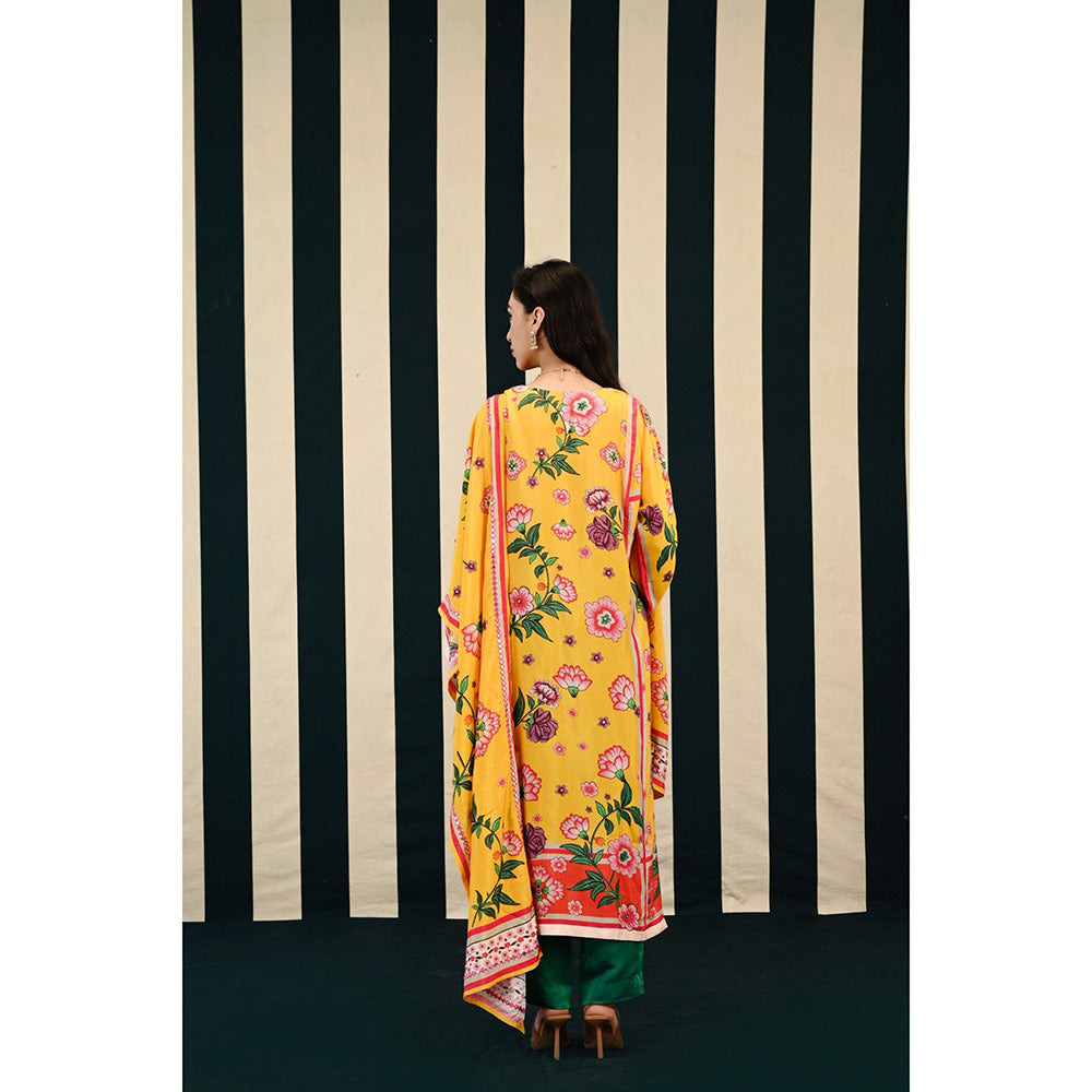 Swati Vijaivargie Gulmohar Jhumki Kurta & Pant with Stole (Set of 3)