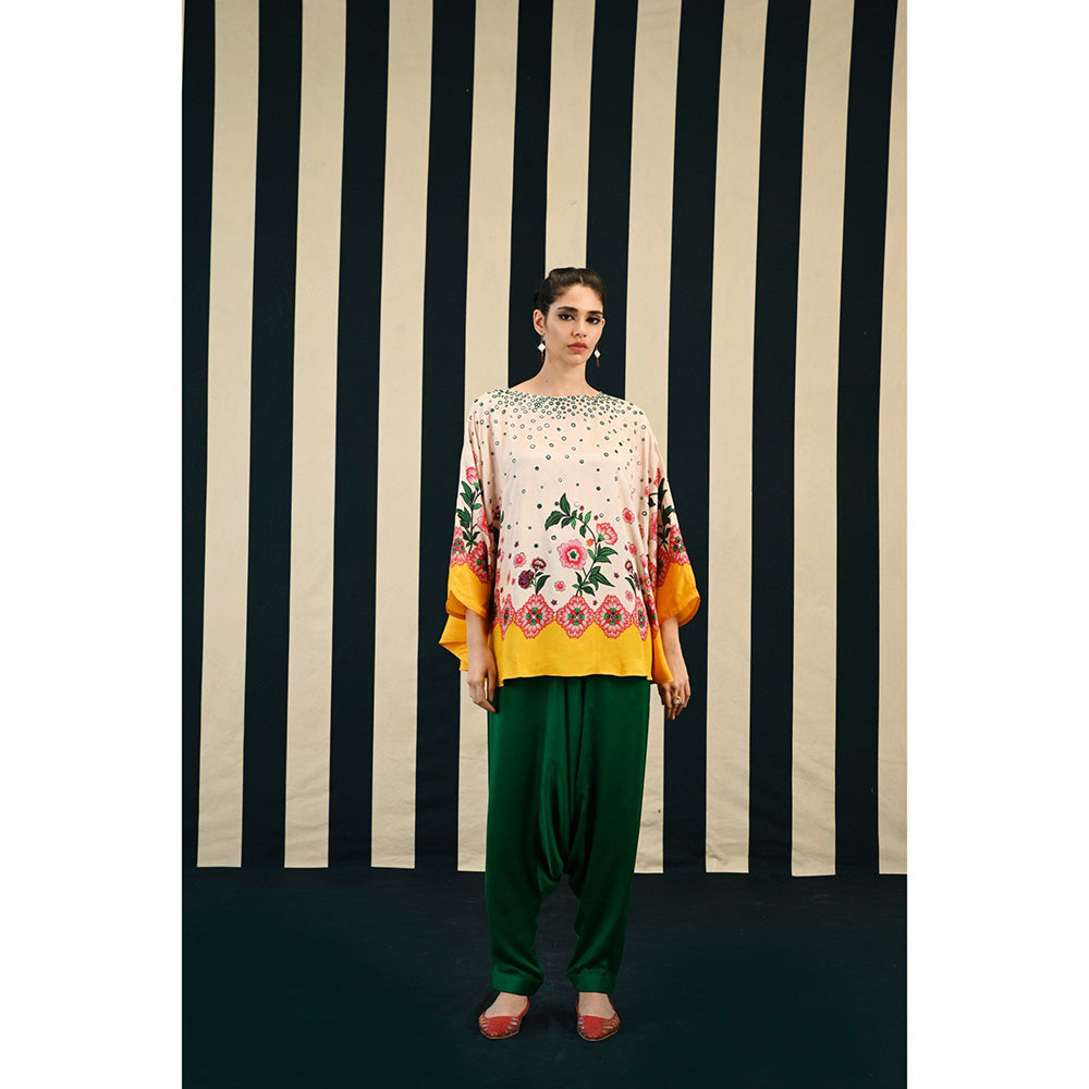 Swati Vijaivargie Gulmohar Moksha Round Kaftan Tunic & Dhoti (Set of 2)