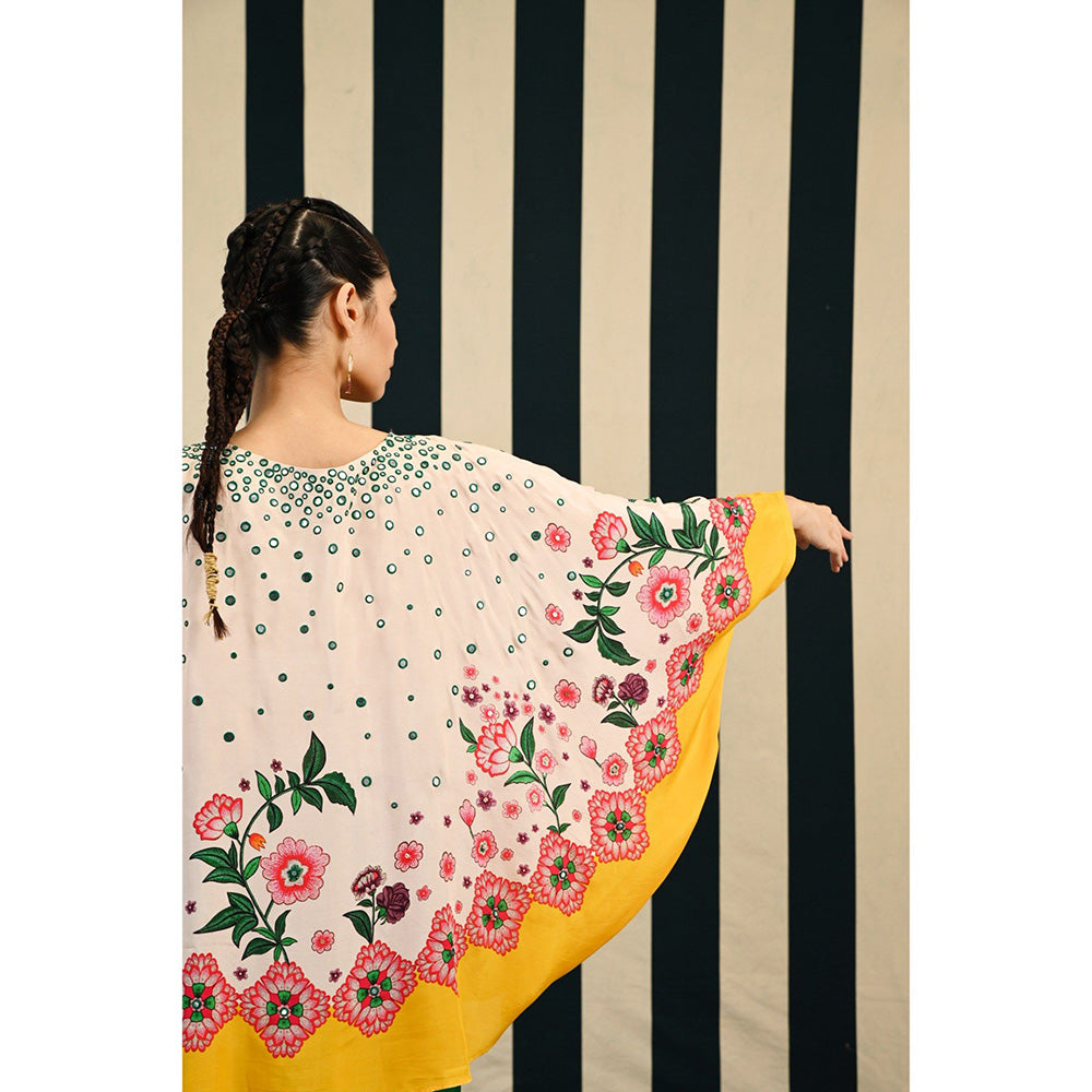 Swati Vijaivargie Gulmohar Moksha Round Kaftan Tunic & Dhoti (Set of 2)