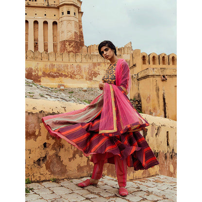 Swati Vijaivargie Ranakpur Kurta with Pali Dupatta and Boondi Pant (Set of 3)