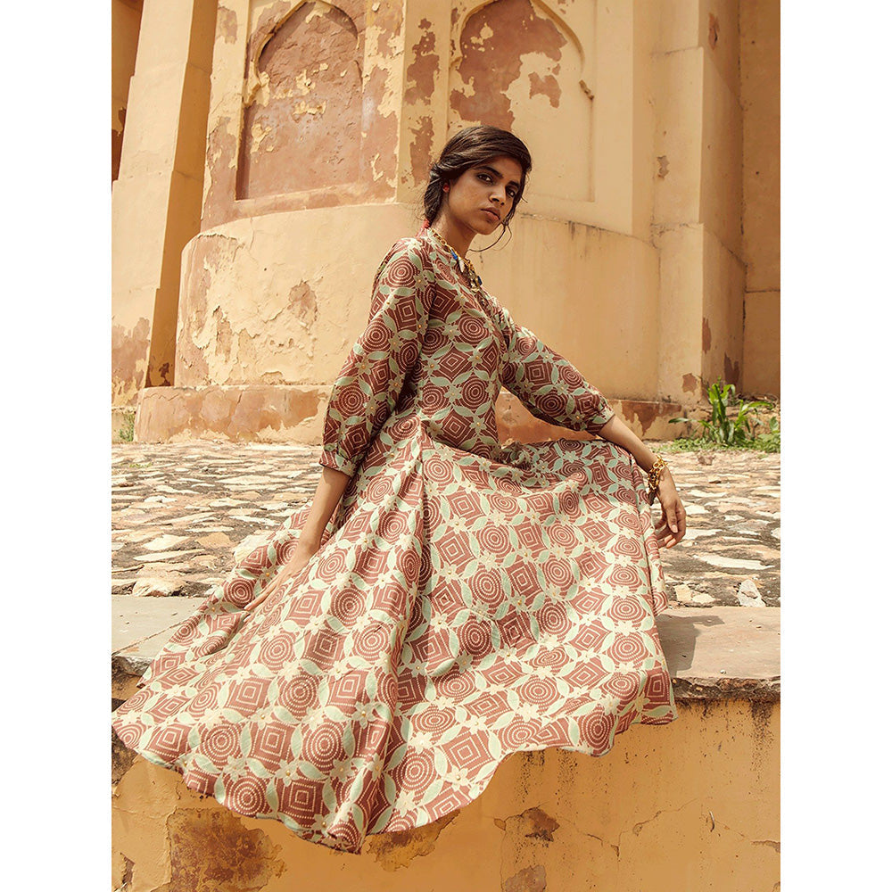 Swati Vijaivargie Bikaner Kurta with Sheesh Mahal Pant (Set of 2)