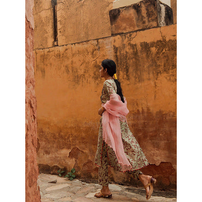 Swati Vijaivargie Sikar Kurta with Alwar Pant (Set of 2)