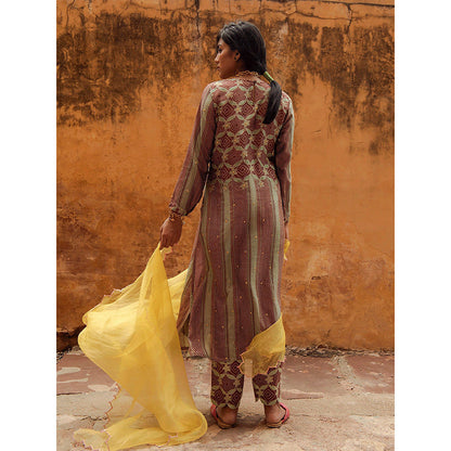 Swati Vijaivargie Jantar Mantar Kurta with Sagar Pant (Set of 2)