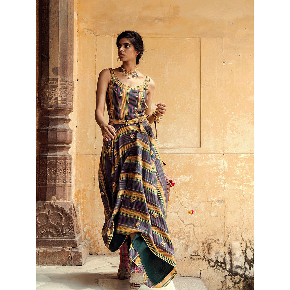 Swati Vijaivargie Jhunjhunu Dress & Belt (Set of 2)