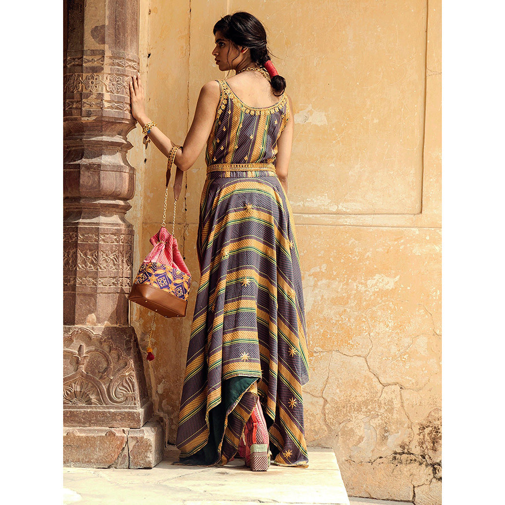 Swati Vijaivargie Jhunjhunu Dress & Belt (Set of 2)