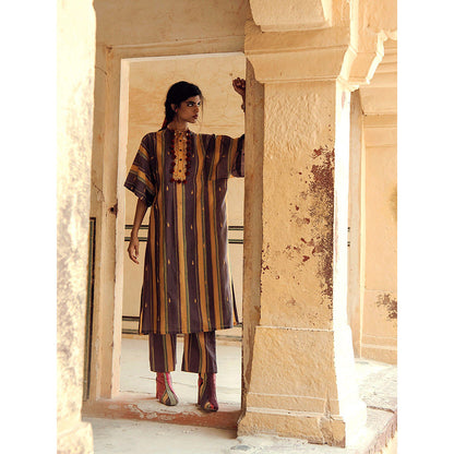 Swati Vijaivargie Churu Kaftan Kurta with Boondi Pant (Set of 2)