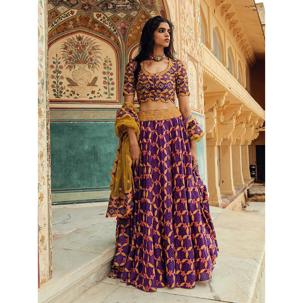 Swati Vijaivargie Shahpura Lehenaga Set (Set of 3)