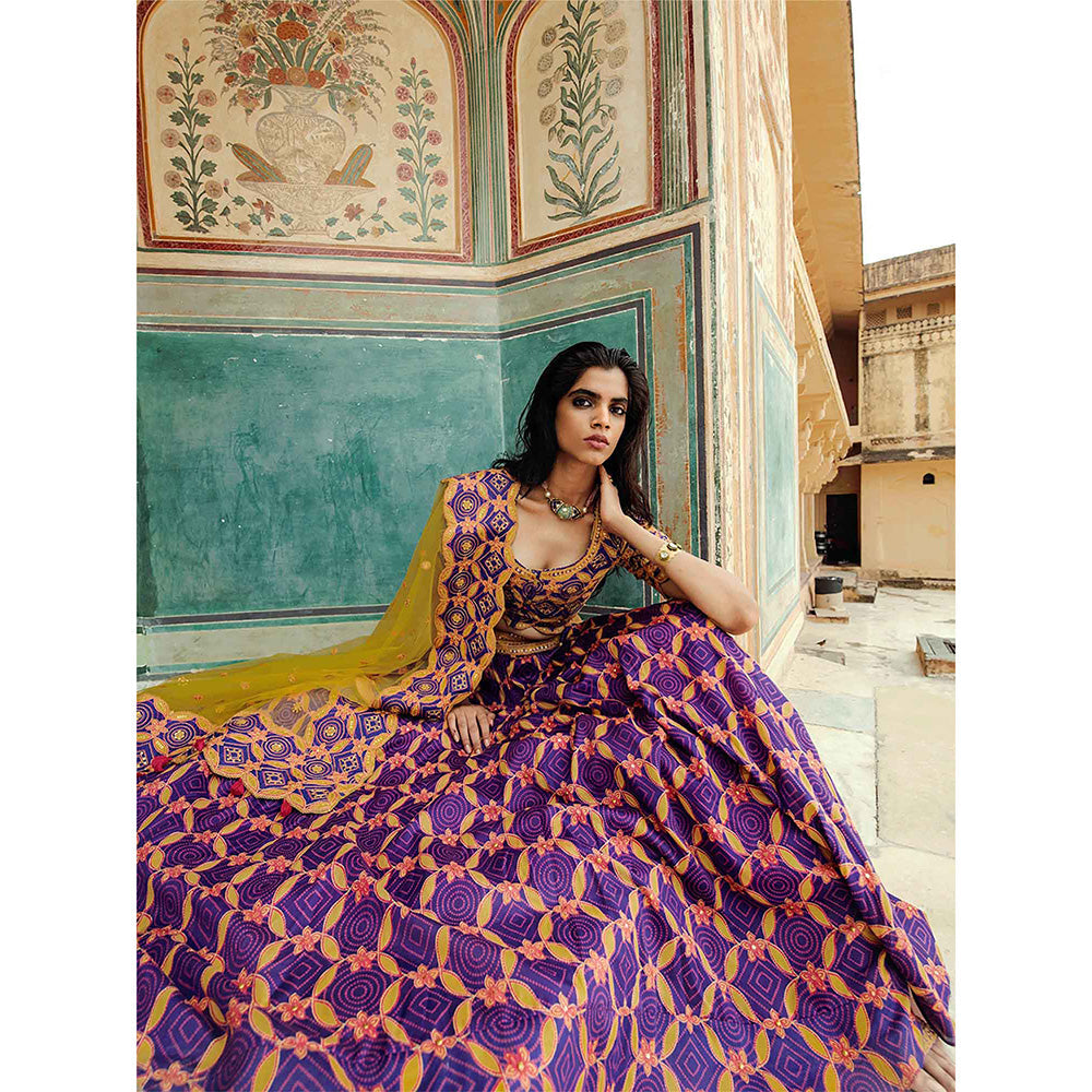 Swati Vijaivargie Shahpura Lehenaga Set (Set of 3)