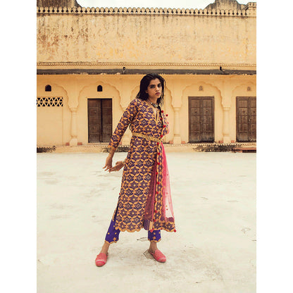 Swati Vijaivargie Bharatpur Kurta with Mehar Pant and Badmer Dupatta (Set of 3)