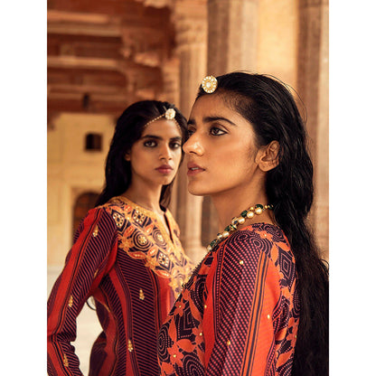 Swati Vijaivargie Jantar Mantar Kurta with Boondi Pant and Teej Dupatta (Set of 3)