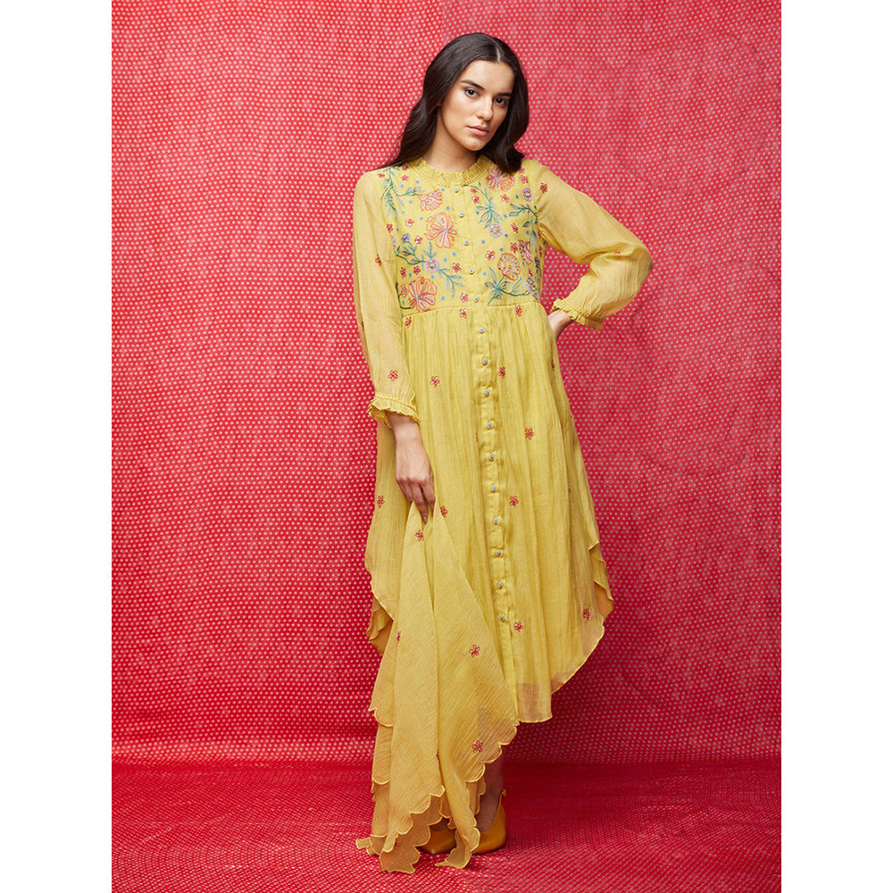 Swati Vijaivargie Rose Yellow Scallop Scarf