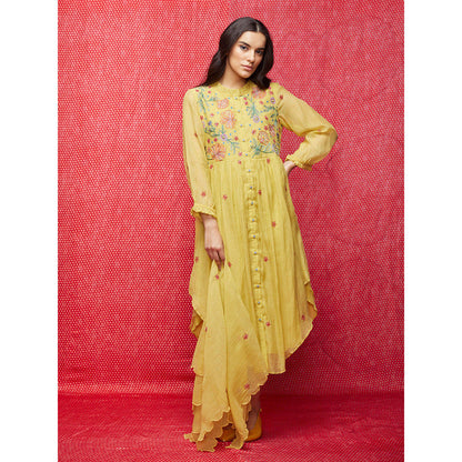 Swati Vijaivargie Rose Yellow Scallop Scarf