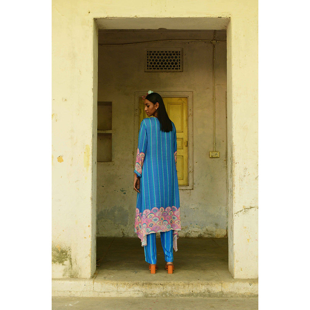 Swati Vijaivargie Neelkamal Asymmetrical Kurta